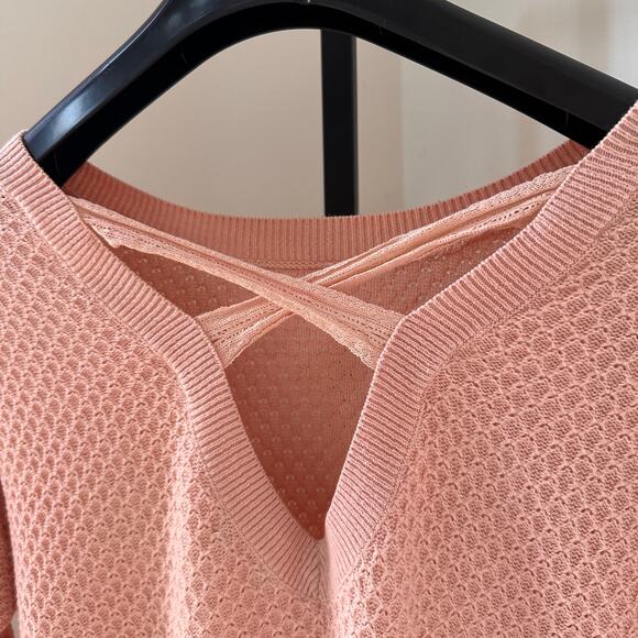 Kimchi Blue Small Pink Sweater Ultra-Soft Textured Knit Urban Outfitters - Picture 3 of 7